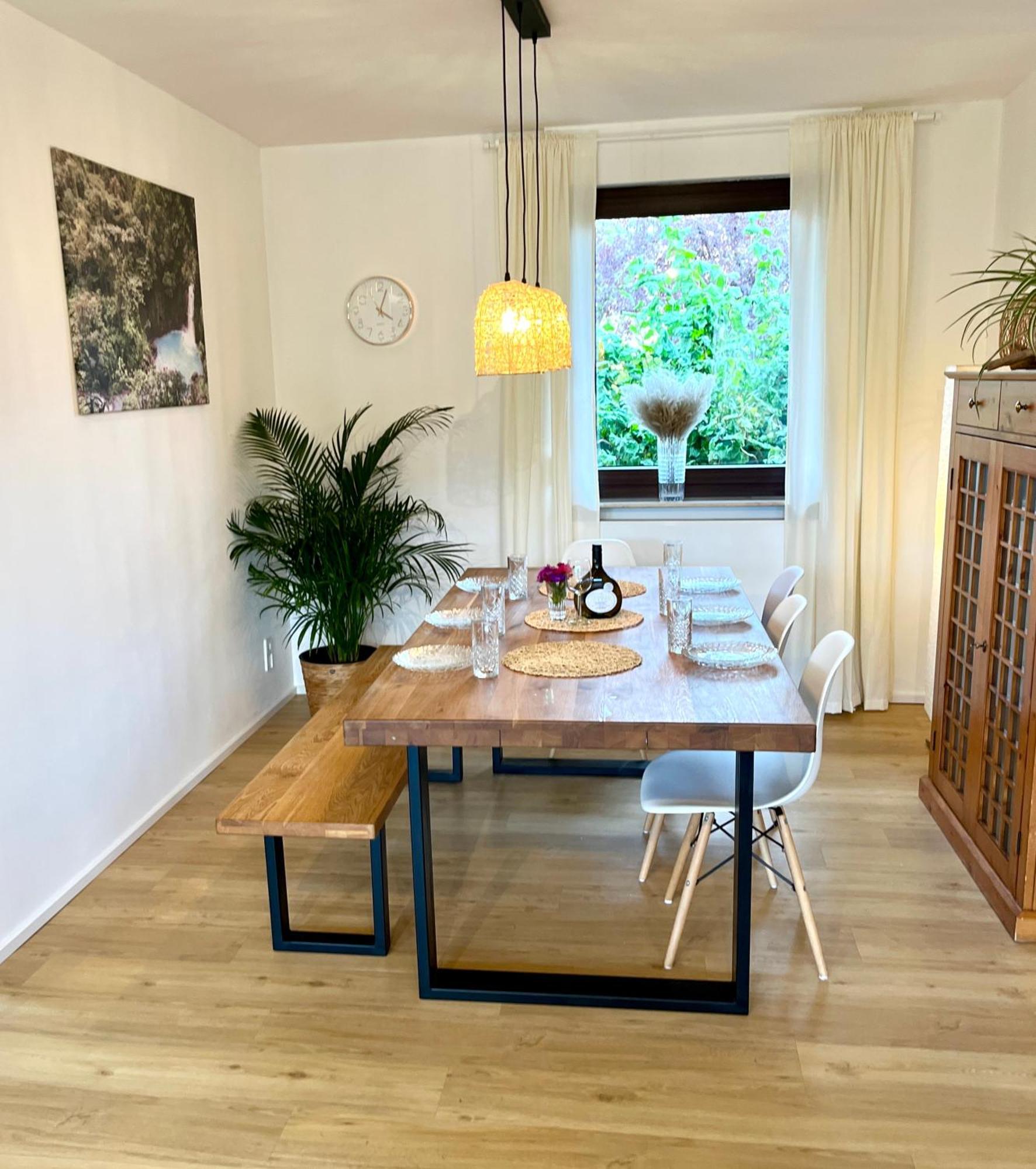 Ferienhaus Weinbergblick - Nahe Wuerzburg - 2 Schlafzimmer - Familienfreundlich - Terrasse Unterleinach Екстер'єр фото